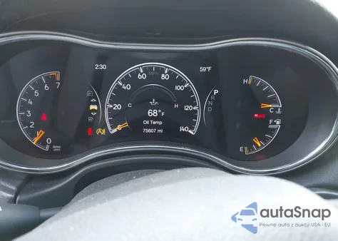 2018 Jeep Grand Cherokee Laredo 4X4 z USA, uszkodzony, nr VIN 1C4RJFAG3JC503217